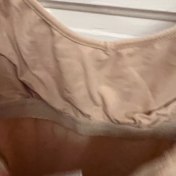 Neutral base layer tank - Picture 3 of 5